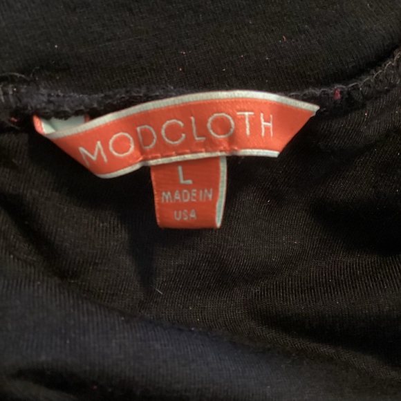 29. ModCloth Mocked Neck Velvet Floral Mini Dress Size L - Picture 7 of 8